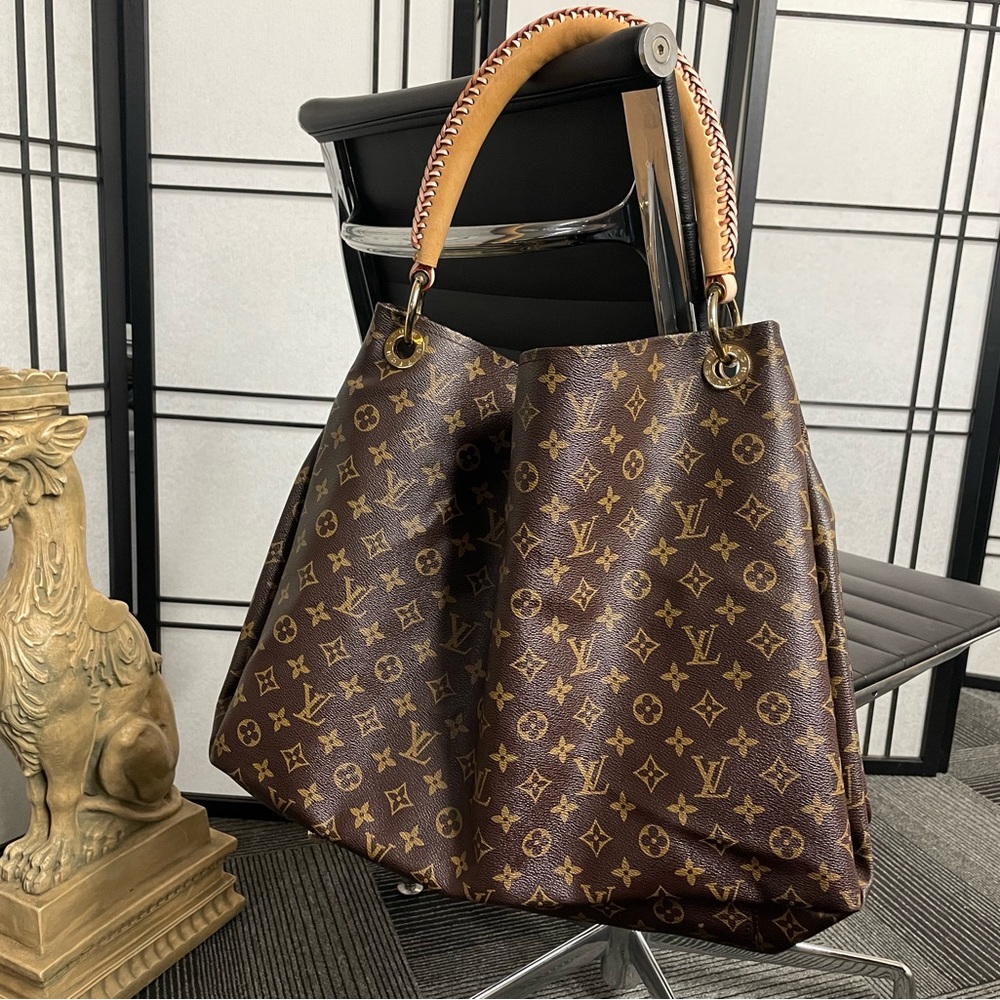 LV Hobo Monogram Hand Tote